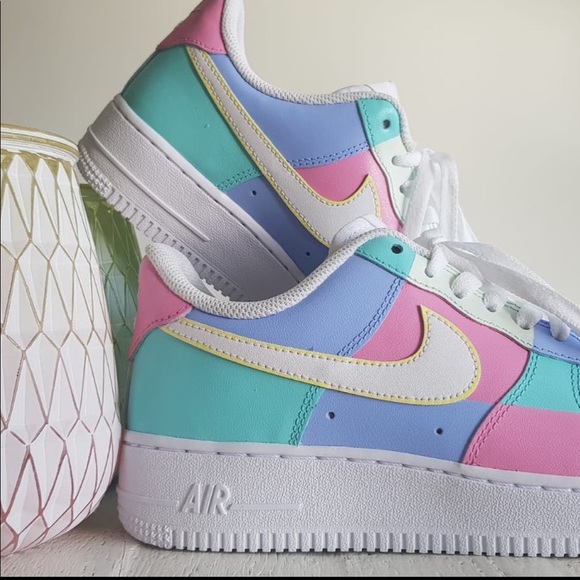 pastel nikes